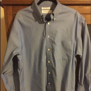 Roundtree&York men’s dress shirt